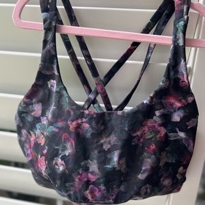 Lululemon sports bra, size 8